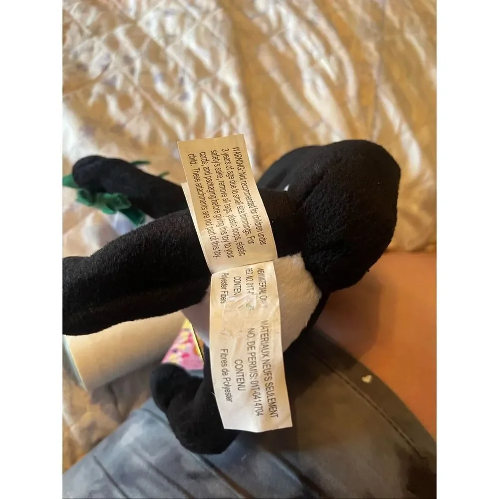New Looney Toons Pepe Le Pew Rose Bouquet And Lipstick Kiss Stuffed Plush 10